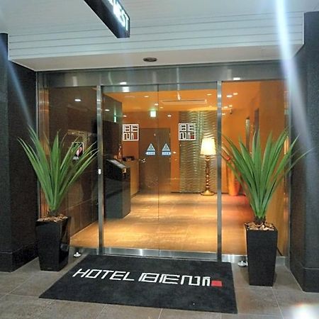 Hotel Beni East (Adults Only) Osaka Exterior photo