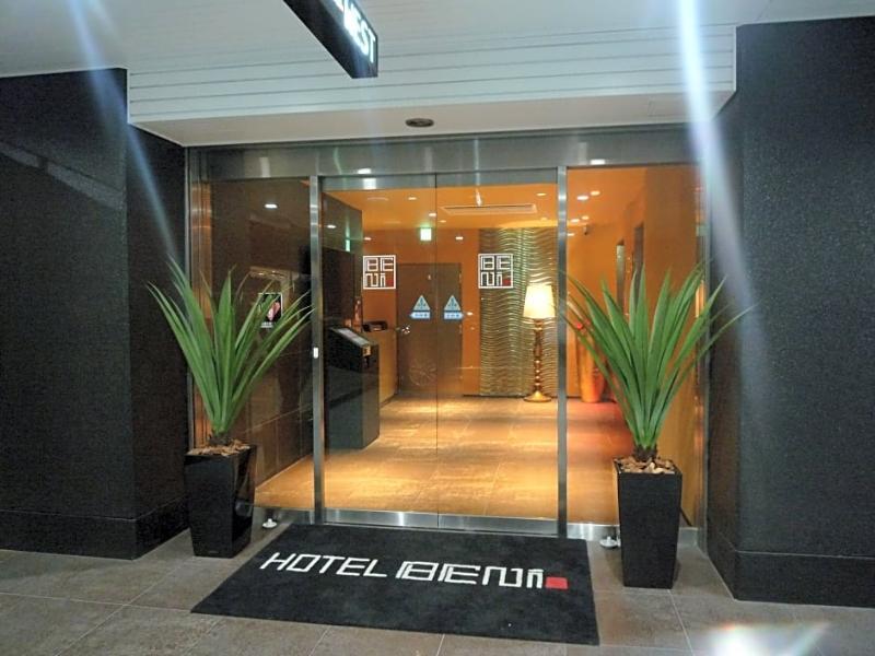 Hotel Beni East (Adults Only) Osaka Exterior photo